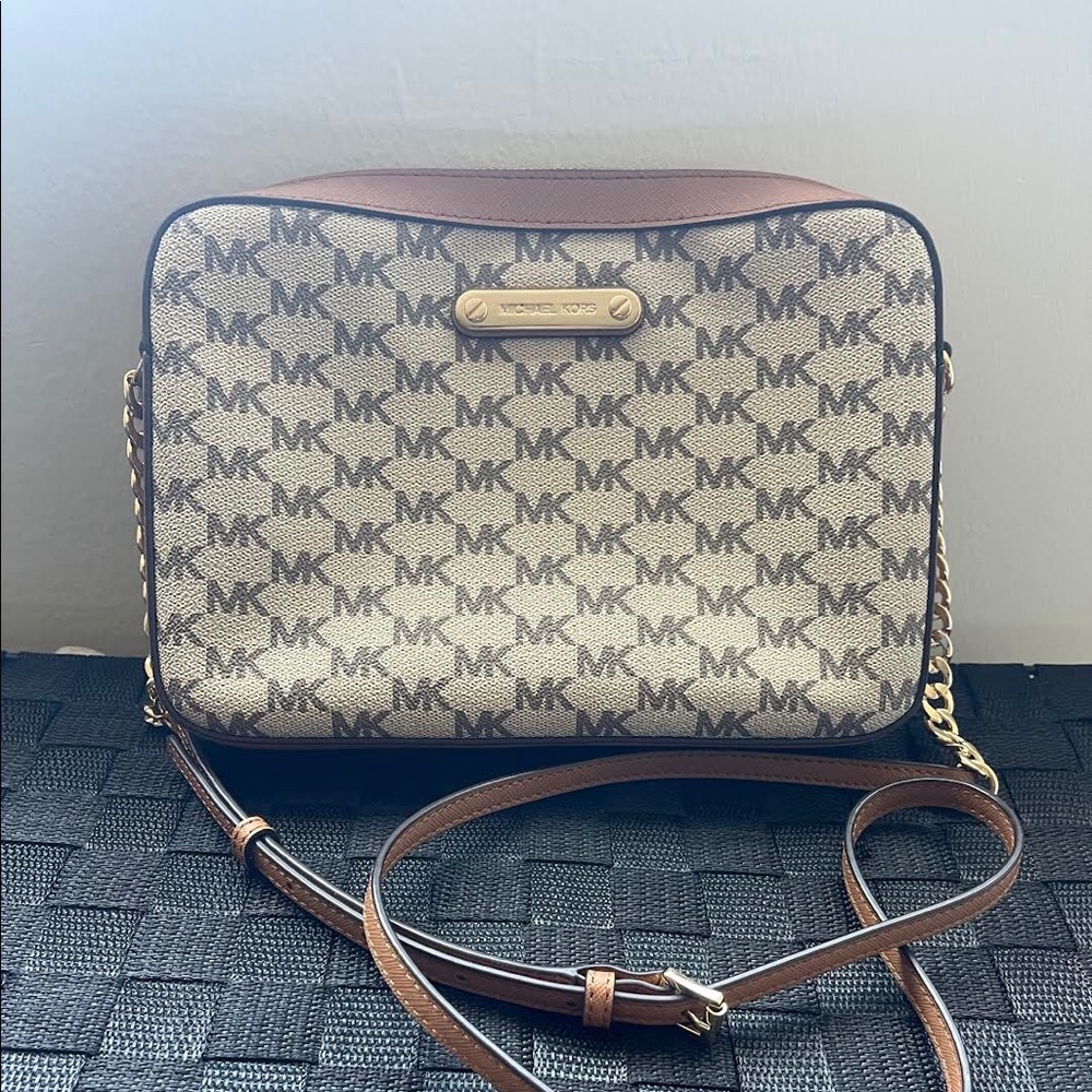 Michael Kors Medium Logo Camera Bag
